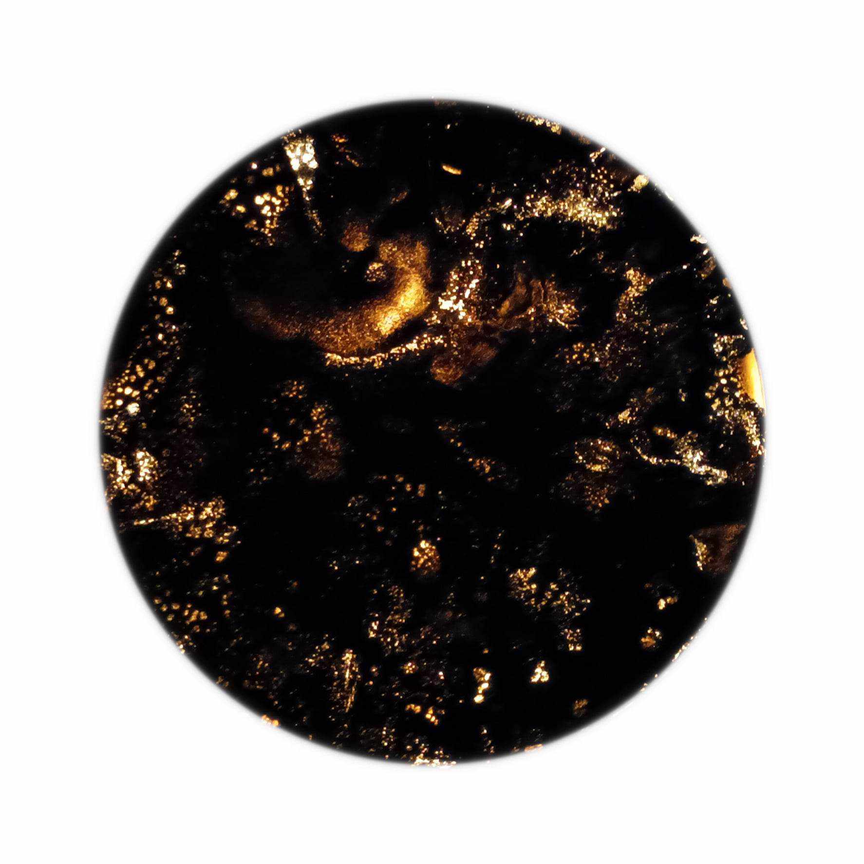 oeuvre<br />
lampe<br />
allumée